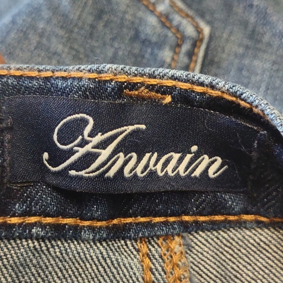 Mid Rise Distressed Front Roll Cuff Shorts 12 by Anvain - Picture 8 of 11